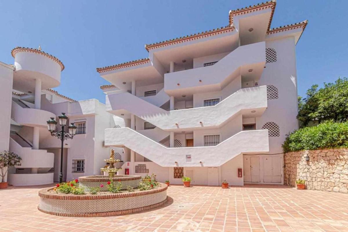 797 Holiday Rentals - Apartamento En Pueblo Quinta A 1 Min De La Playa Benalmádena Eksteriør billede