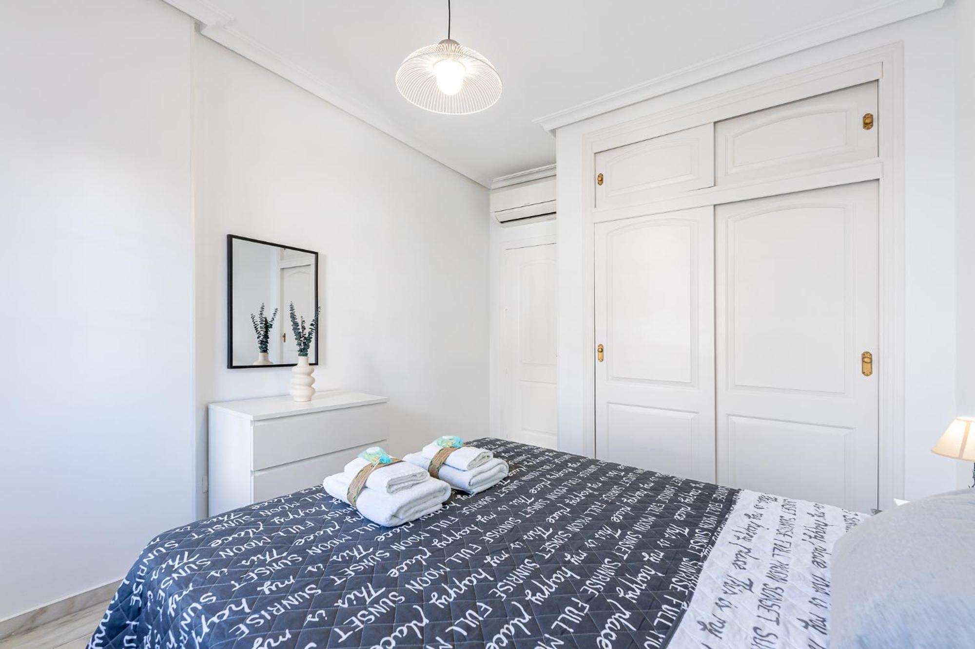 797 Holiday Rentals - Apartamento En Pueblo Quinta A 1 Min De La Playa Benalmádena Eksteriør billede