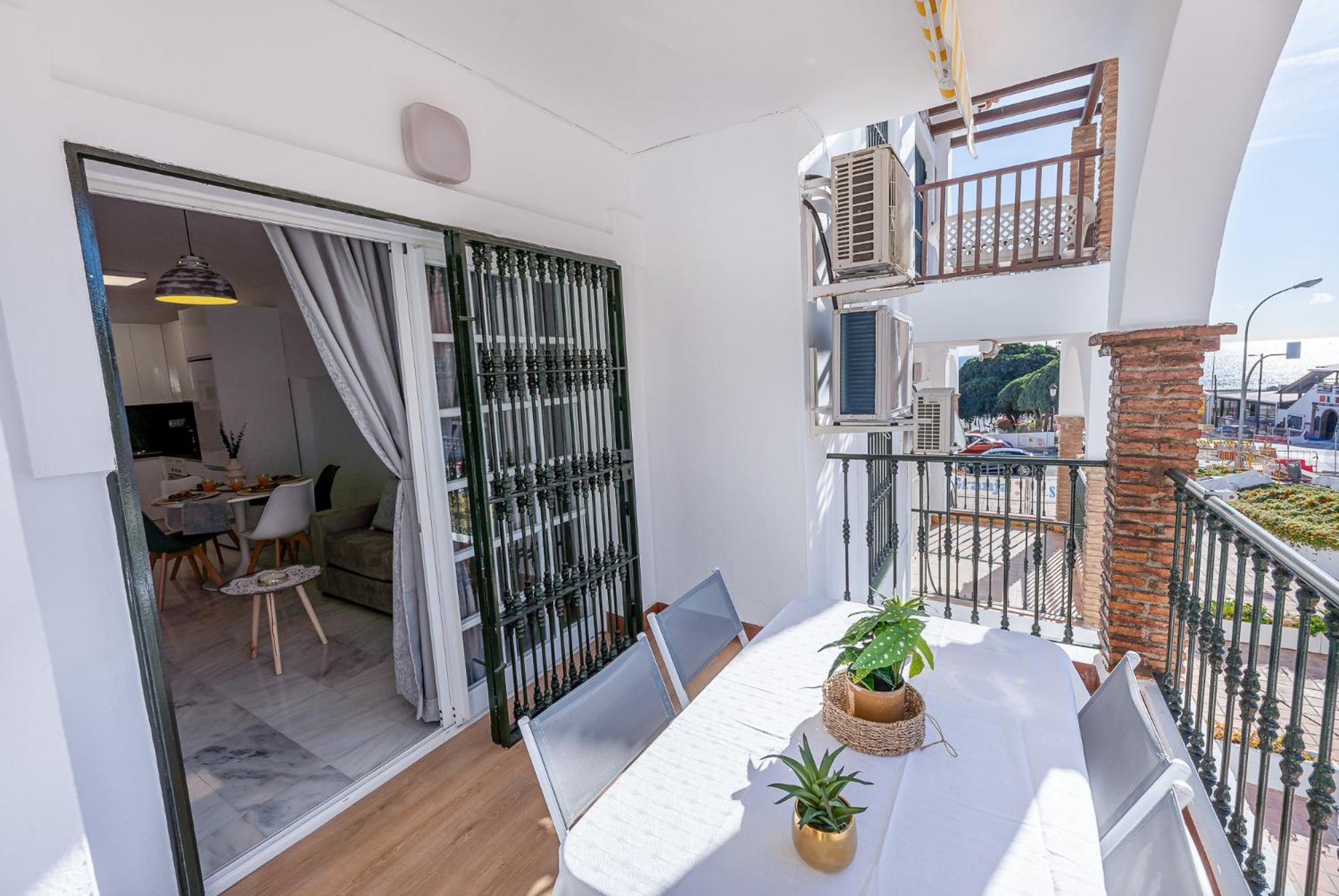 797 Holiday Rentals - Apartamento En Pueblo Quinta A 1 Min De La Playa Benalmádena Eksteriør billede